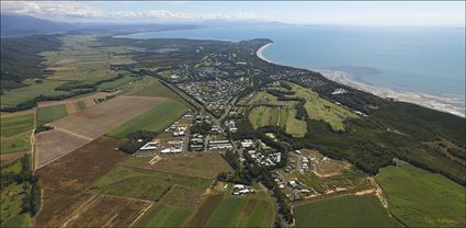 Port Douglas - QLD T (PBH4 00 14181)